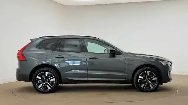 Second-hand Volvo XC60 Plus 247 CP (181 kW) 2026 SUV