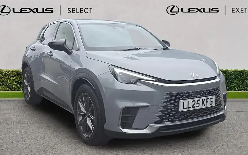 Used Lexus LBX 136 HP (100 kW) 2025 SUV