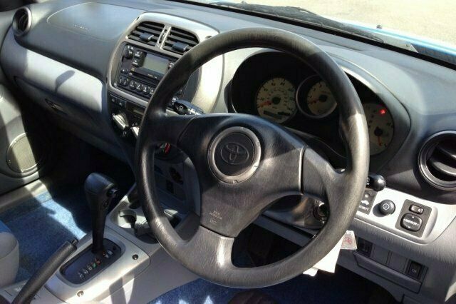 Used Toyota RAV4 147 HP (108 kW) 2002 SUV