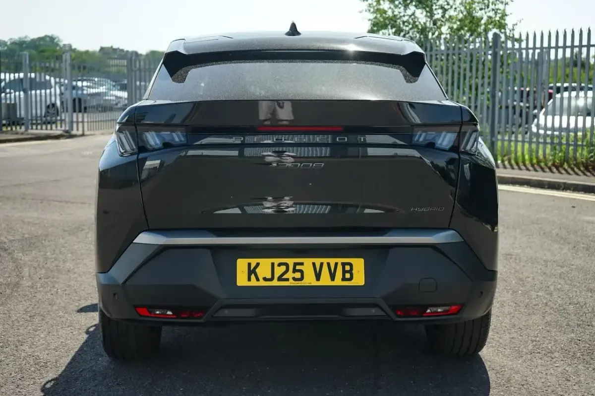 New Peugeot 3008 Allure 143 HP (105 kW) 2025 Black SUV