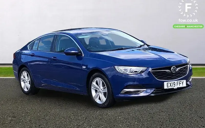 Second-hand Vauxhall Insignia Sport 165 CP (121 kW) 2019 Hatchback