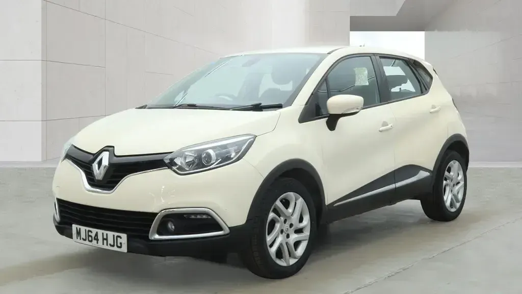 Begagnad Renault Captur Dynamique 90 HK (66 kW) 2014 Beige SUV