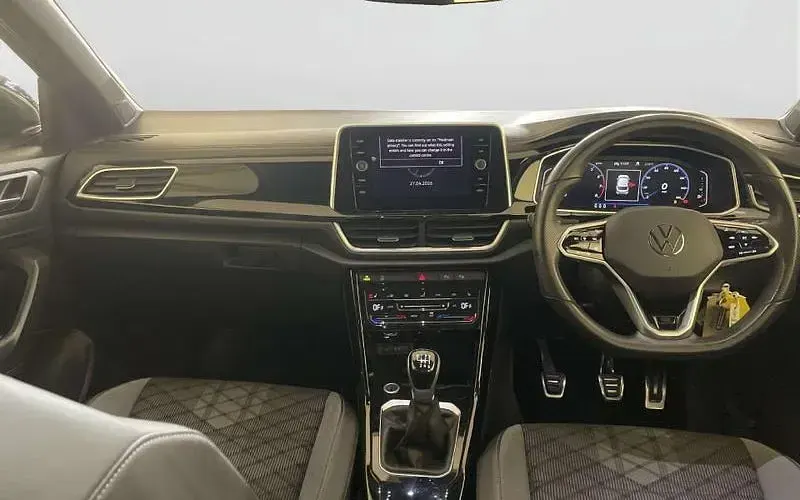 Używany VW T-Roc R-line 150 KM (110 kW) 2025 SUV