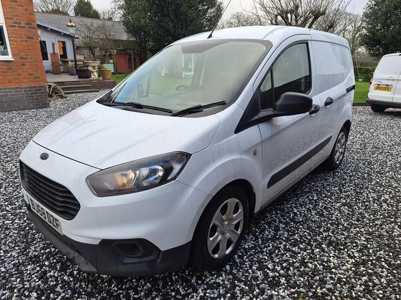 Used Ford Transit Trend 2018 White Van
