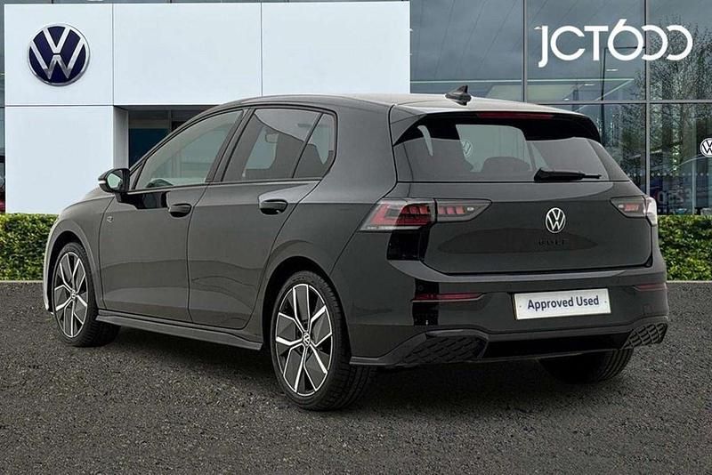 Used VW Golf VIII Black Edition 150 HP (110 kW) 2025 Black Hatchback