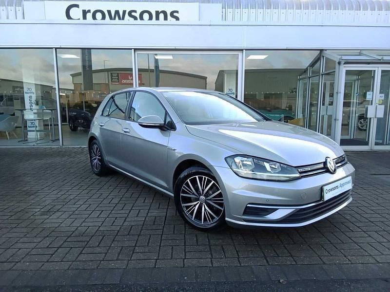 Used VW Golf VII SE 130 HP (95 kW) 2018 Silver Hatchback
