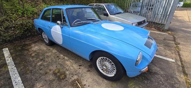 Blue Used 1975 MG B GT Coupe | £4,250 - Image 1/4