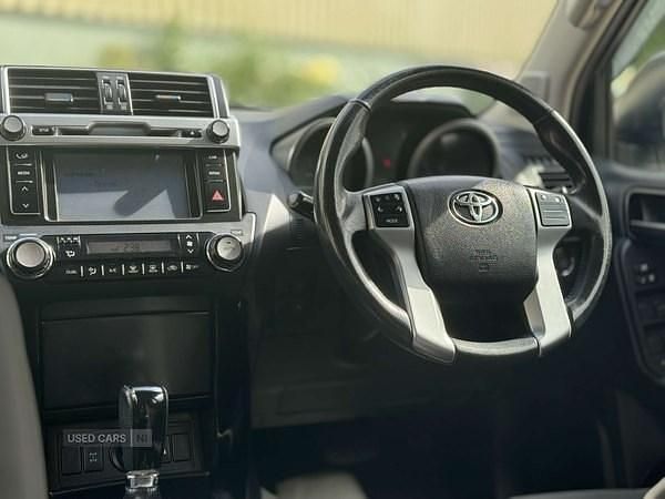 Image 2/4