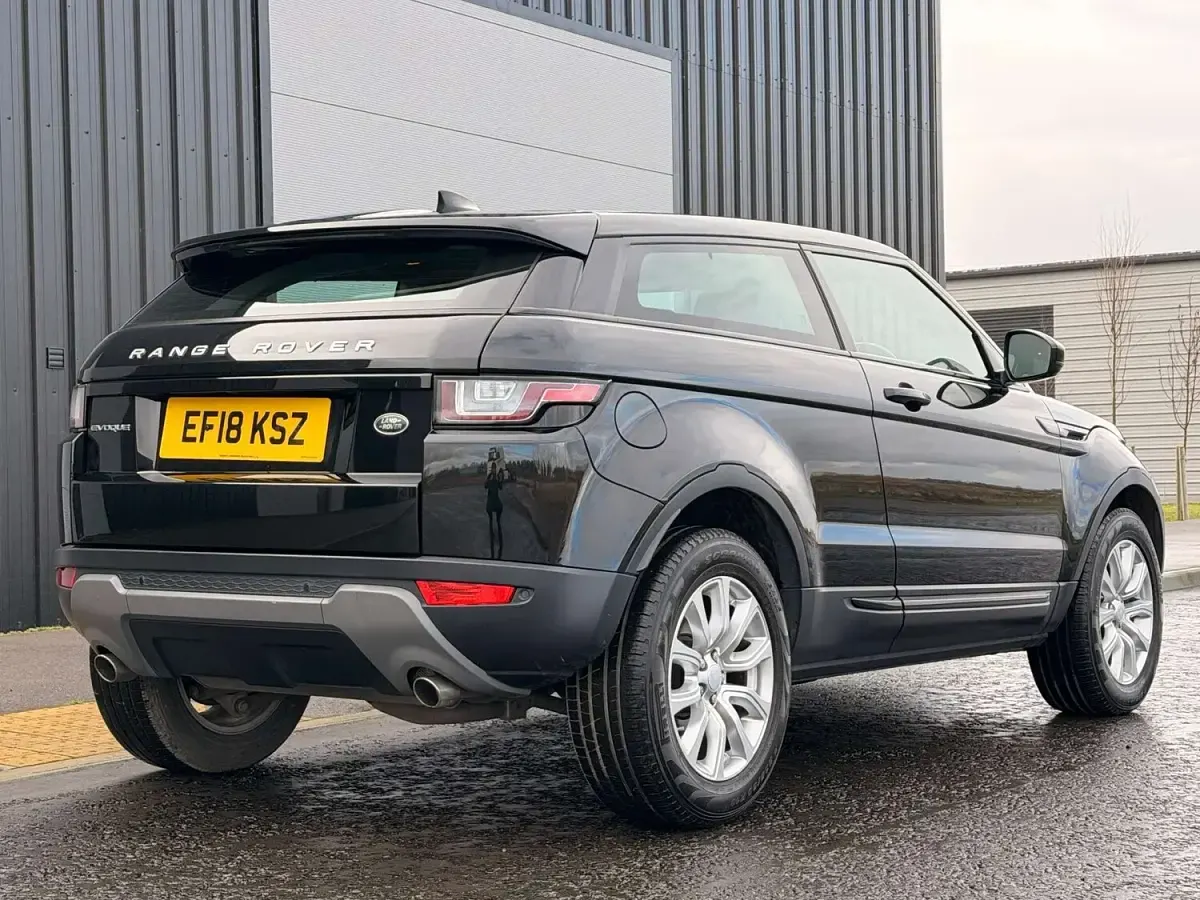 Used Land Rover Range Rover evoque SE 2018 Black Coupe