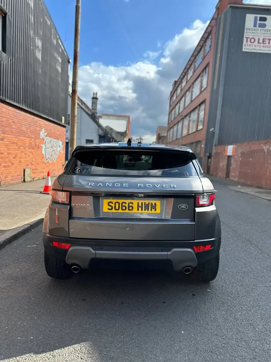 Used Land Rover Range Rover evoque SE 2016 Grey Estate