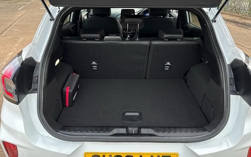 Used Ford Puma ST-Line X 125 HP (91 kW) 2023 White SUV