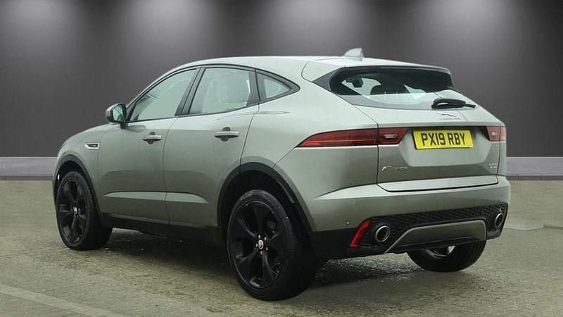 Used Jaguar E-Pace SE 180 HP (132 kW) 2019 Silver SUV
