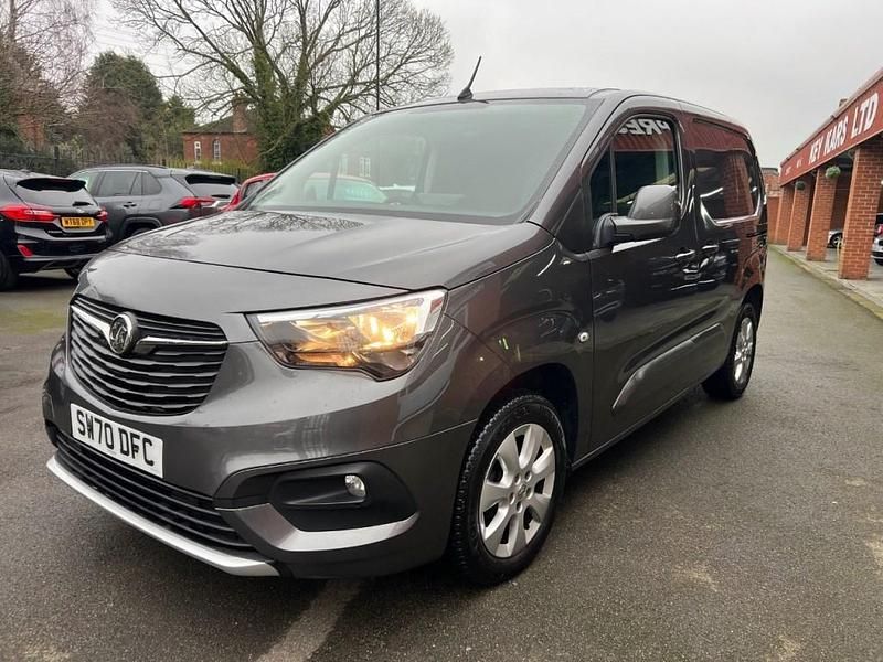 Used Vauxhall Combo 100 HP (73 kW) 2020 Grey Van