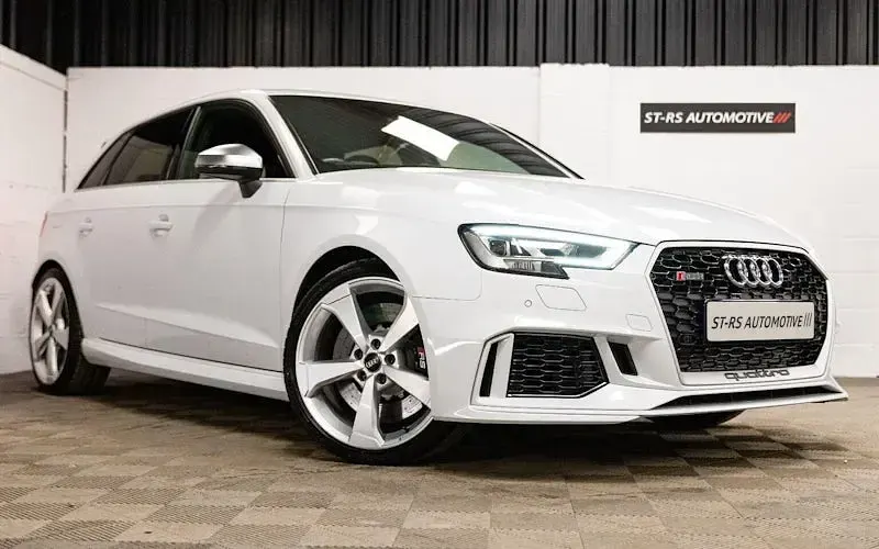 Używany Audi RS3 400 KM (294 kW) 2018 Sedan/Limuzyna