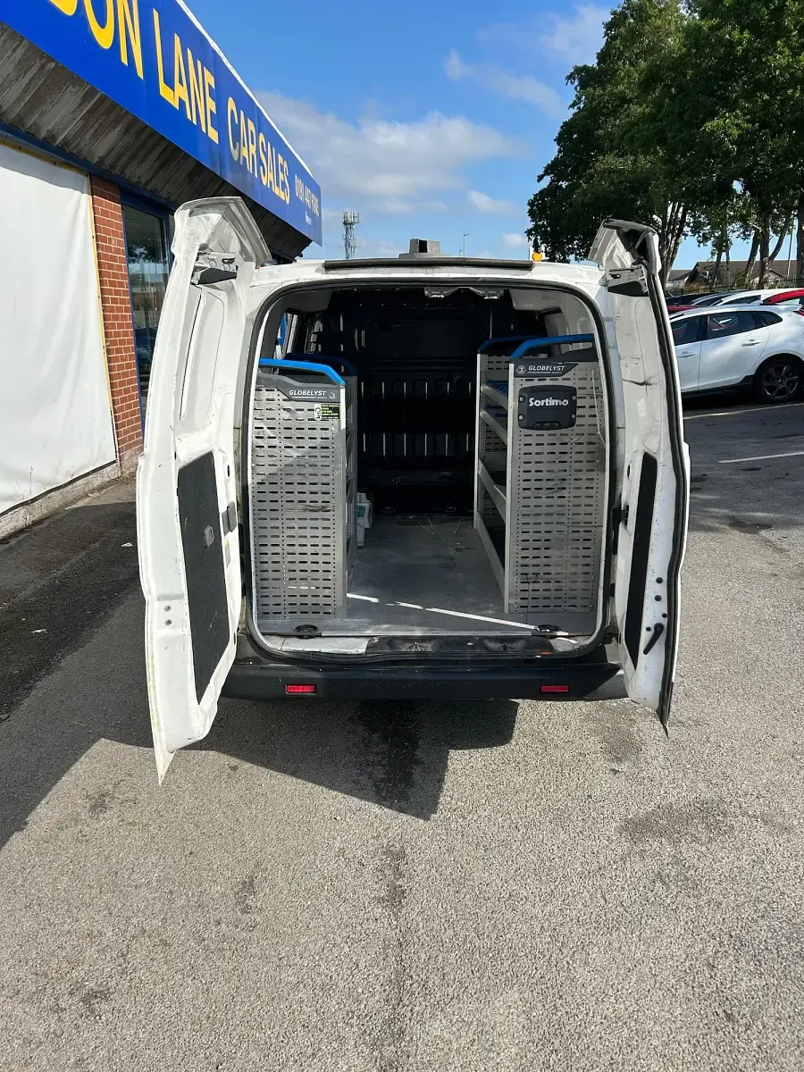 Used Nissan NV200 Acenta 2015 White MPV
