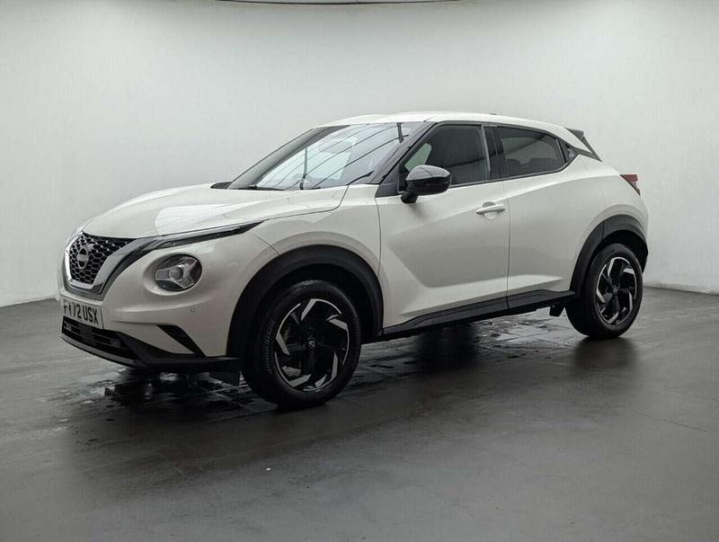 Used Nissan Juke N-Connecta 114 HP (83 kW) 2022 White SUV