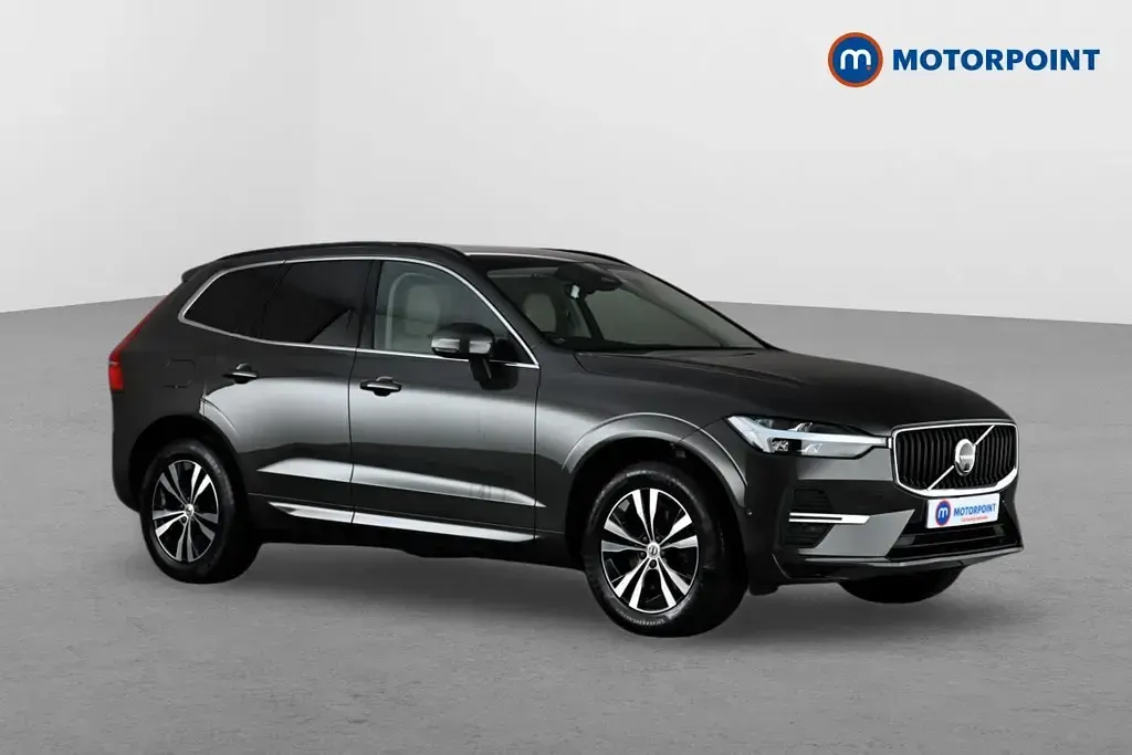 Used Volvo XC60 Momentum 250 HP (183 kW) 2021 SUV
