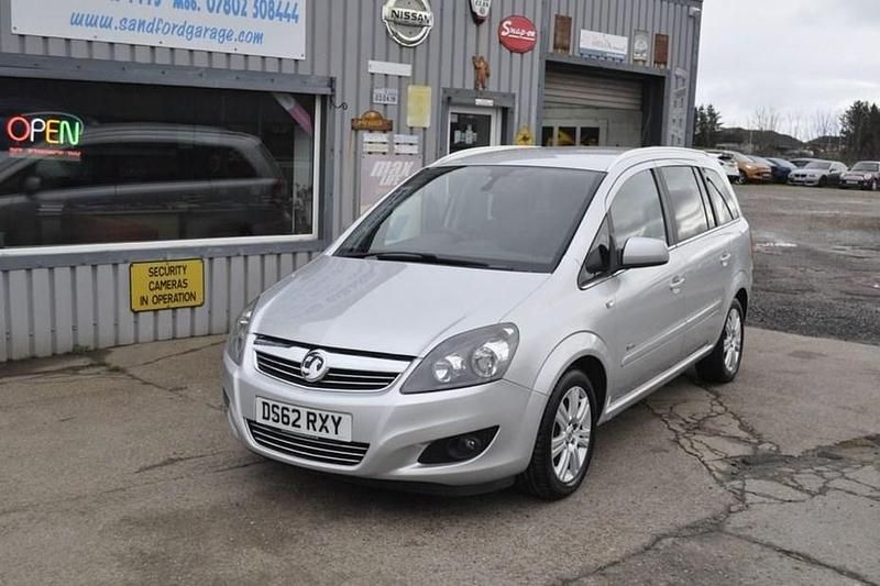 Used 2013 Vauxhall Zafira Design Edition | £3,495 (Fair price) - Image 1/1