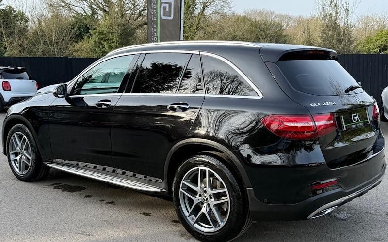 Used Mercedes GLC220 AMG Line Premium 170 HP (125 kW) 2018 Black Estate