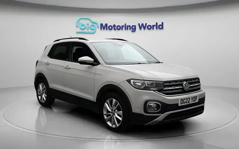 Used VW T-Cross Active 110 HP (80 kW) 2021 SUV