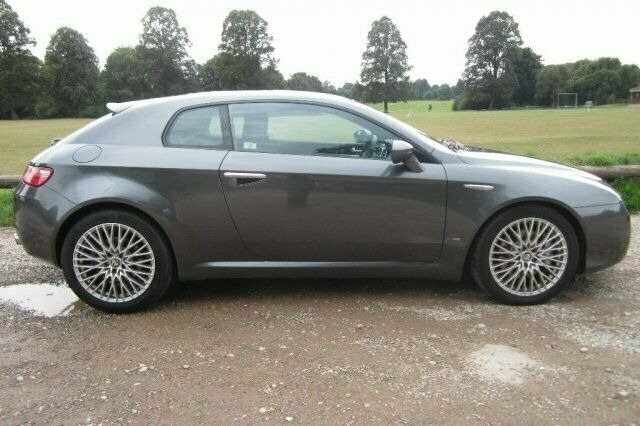 Begagnad Alfa Romeo Brera 2010 Sportkupé