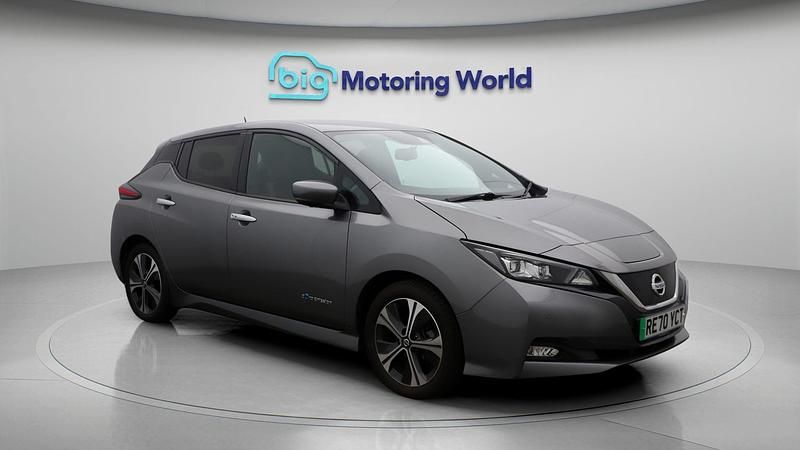 Used 2020 Nissan Leaf Tekna Hatchback | £9,100 (Fair price) - Image 1/4