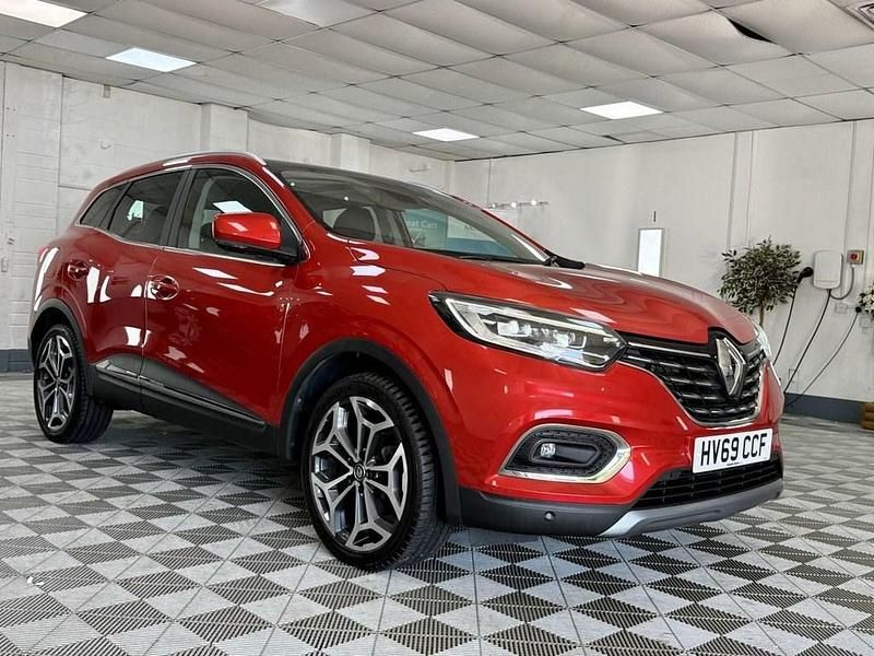 Red Used 2019 Renault Kadjar GT-Line SUV | £10,991 (Good price) - Image 1/4