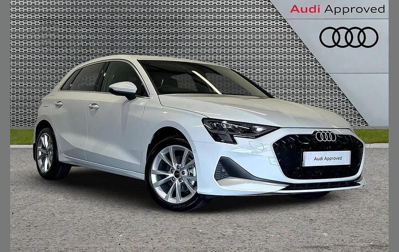 Used Audi A3 Sport 113 HP (83 kW) 2025 White Hatchback
