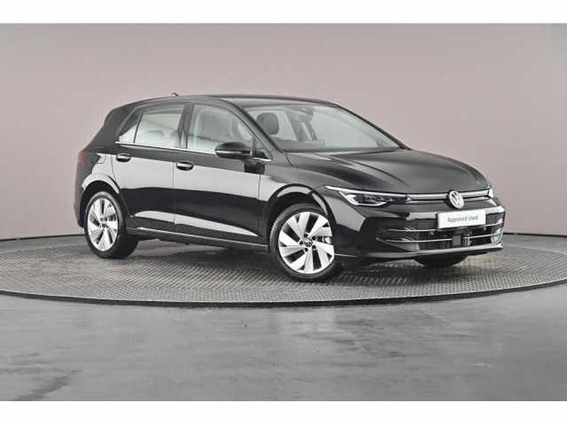 New VW Golf VIII 204 HP (150 kW) 2025