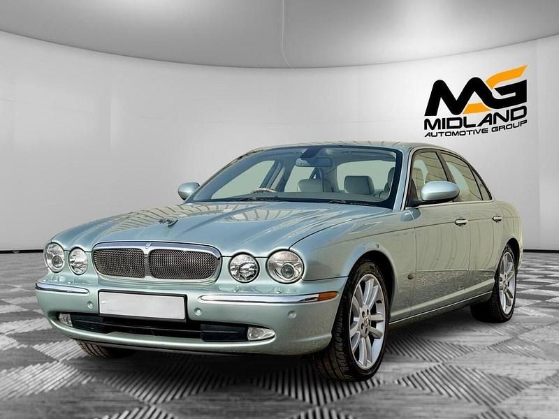 Used Jaguar XJ Sovereign 204 HP (150 kW) 2007 Silver Sedan