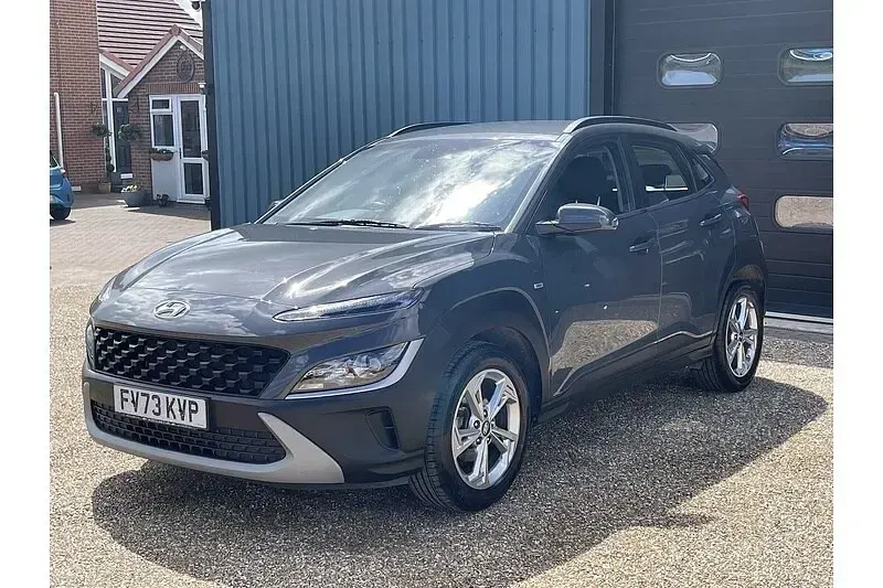 Used Hyundai Kona SE 120 HP (88 kW) 2023 Grey SUV