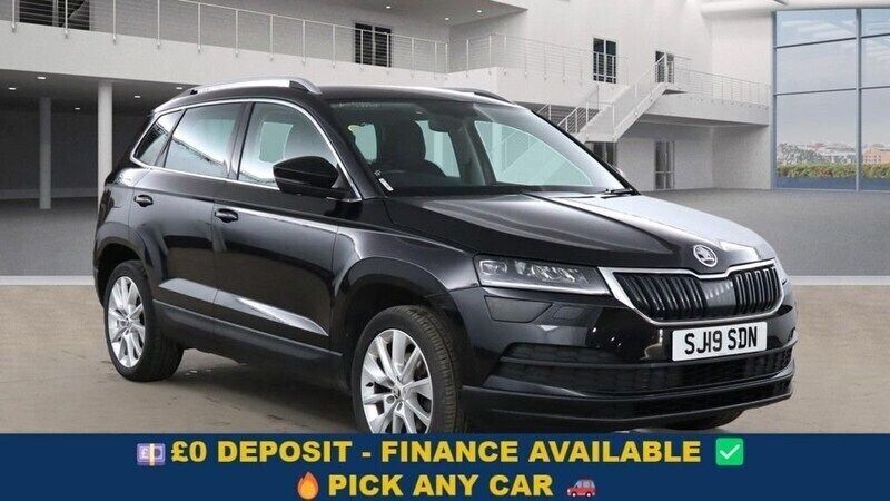 Black Used 2019 Skoda Karoq SE L SUV | £10,599 (Good price) - Image 1/4