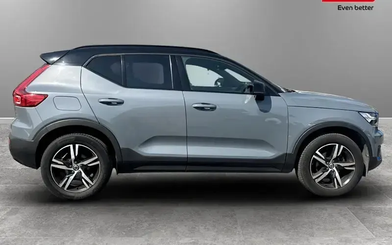 Used Volvo XC40 R-Design 163 HP (119 kW) 2020 Grey SUV