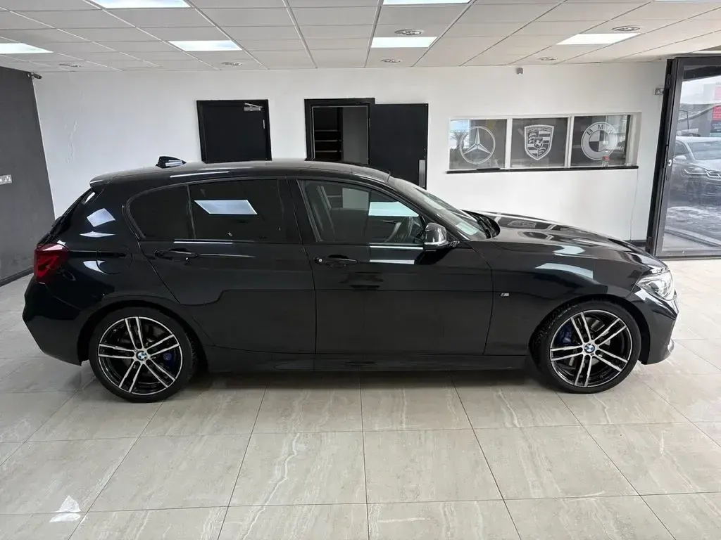 Used BMW 118 Efficient Dynamics 2019 Black Hatchback