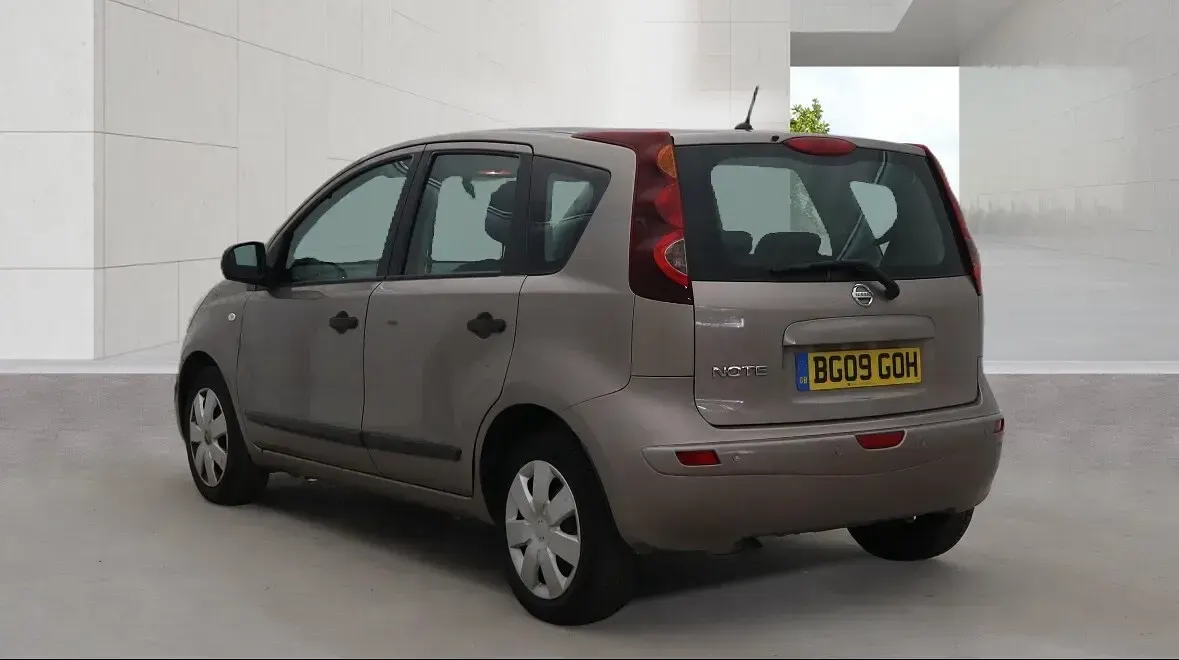 Used Nissan Note Visia 110 HP (80 kW) 2009 Gold Hatchback