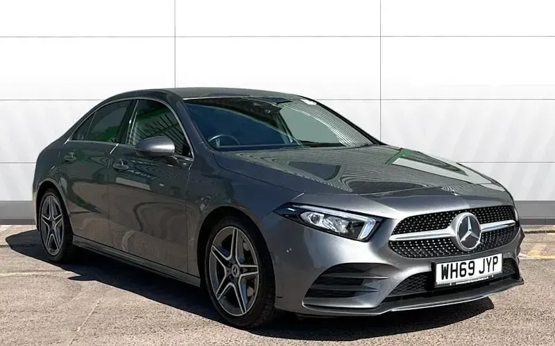 Used Mercedes A200 AMG Line Premium 163 HP (119 kW) 2019 Sedan