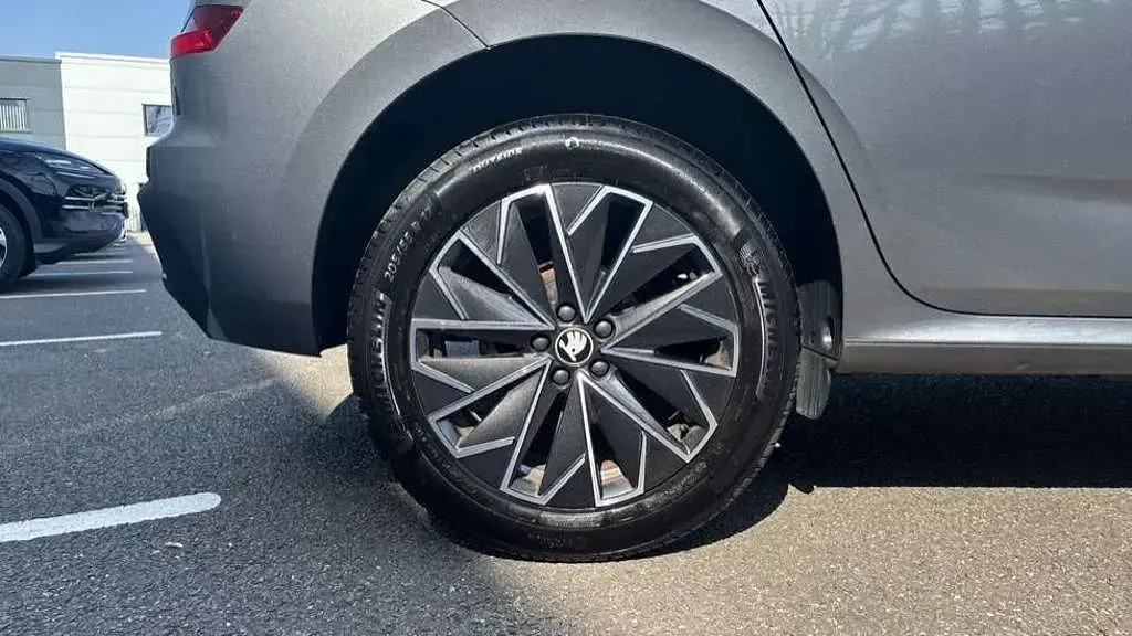 Used Skoda Kamiq Design Edition 116 HP (85 kW) 2025 Graphite grey metallic black magic pearl effect SUV