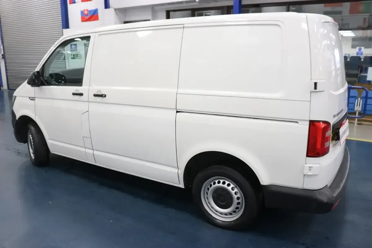 Used VW Transporter Startline 102 HP (75 kW) 2019 White Van