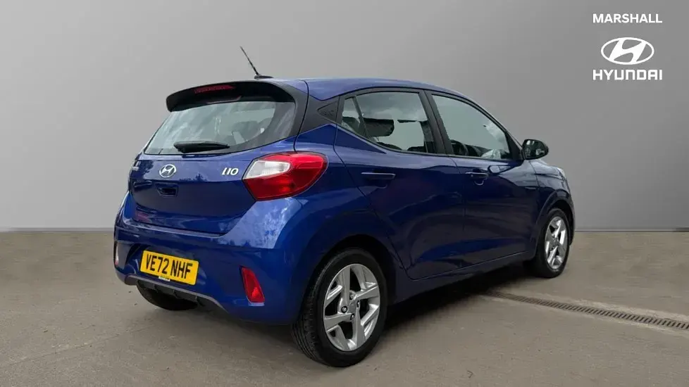 Used Hyundai i10 SE 84 HP (61 kW) 2023 Blue Hatchback