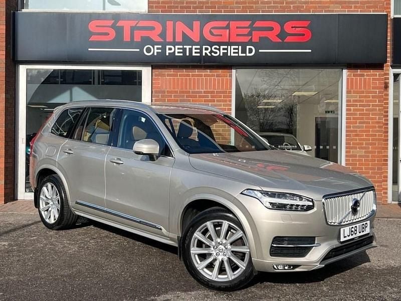 Used Volvo XC90 Inscription 2018 Gold SUV