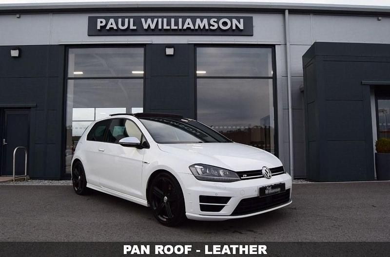 Used VW Golf VII R 300 HP (220 kW) 2015 White Hatchback