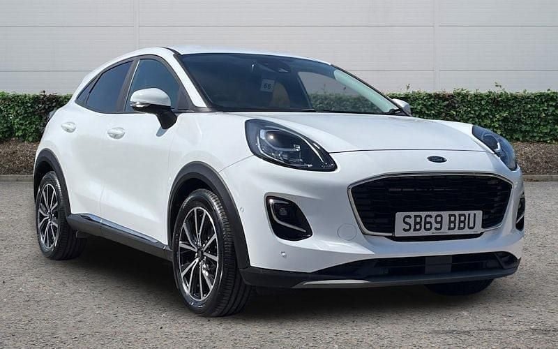 Usado Ford Puma Titanium 125 HP (91 kW) 2020 Branco SUV
