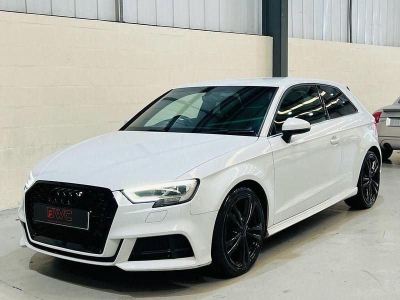 Used Audi A3 S-Line 150 HP (110 kW) 2017 White Hatchback