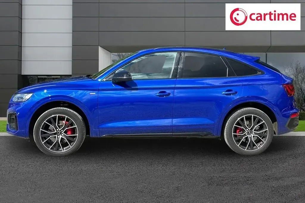 Used Audi Q5 Sportback Comfort 2023 Blue SUV