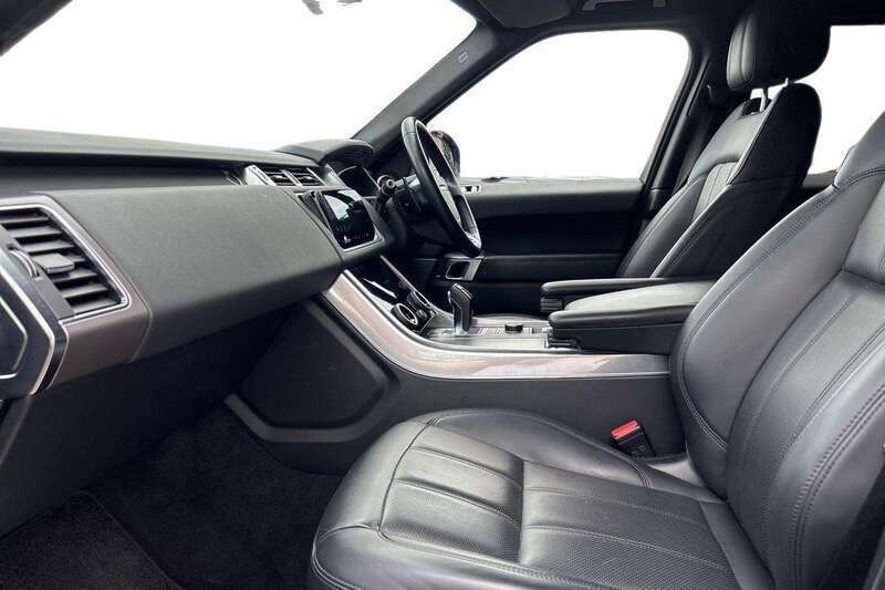 Image 3/4