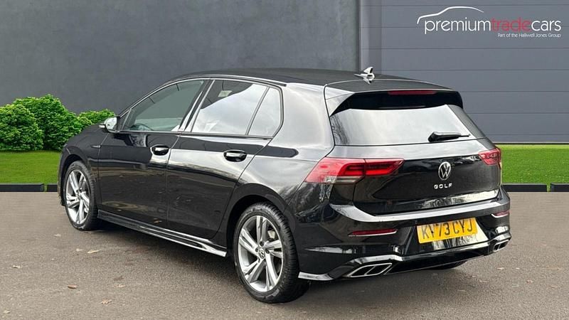 Used VW Golf VIII R-line 150 HP (110 kW) 2023 Black Hatchback