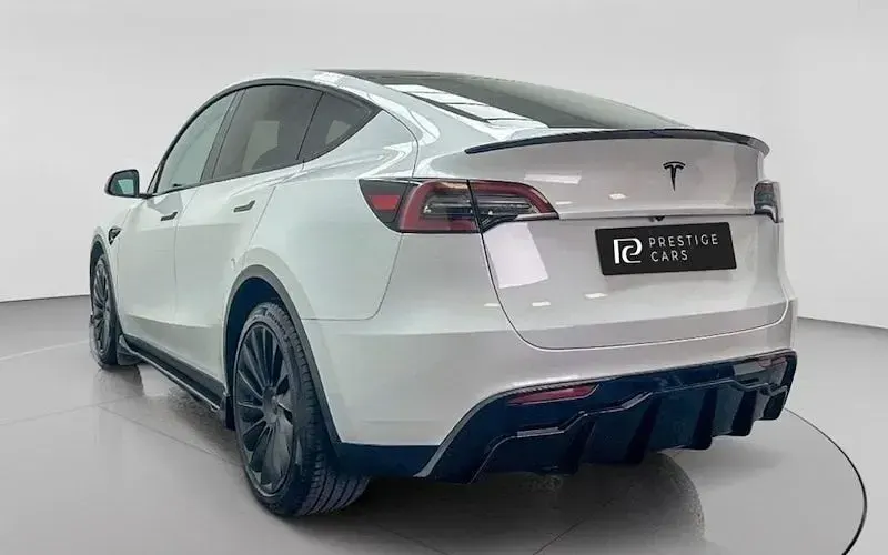 Used Tesla Model Y RWD 219 kW (299 HP) 2022 White SUV