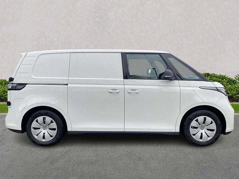 Used VW ID. Buzz 210 kW (286 HP) 2025 White MPV