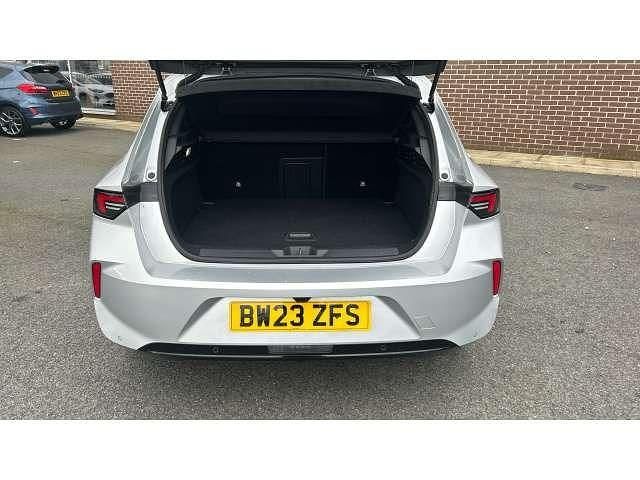 Used Vauxhall Astra 130 HP (95 kW) 2023 Grey Hatchback