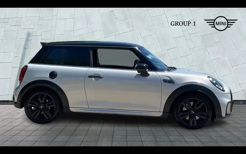 Used Mini Cooper S Hatch 176 HP (129 kW) 2021 White silver Hatchback